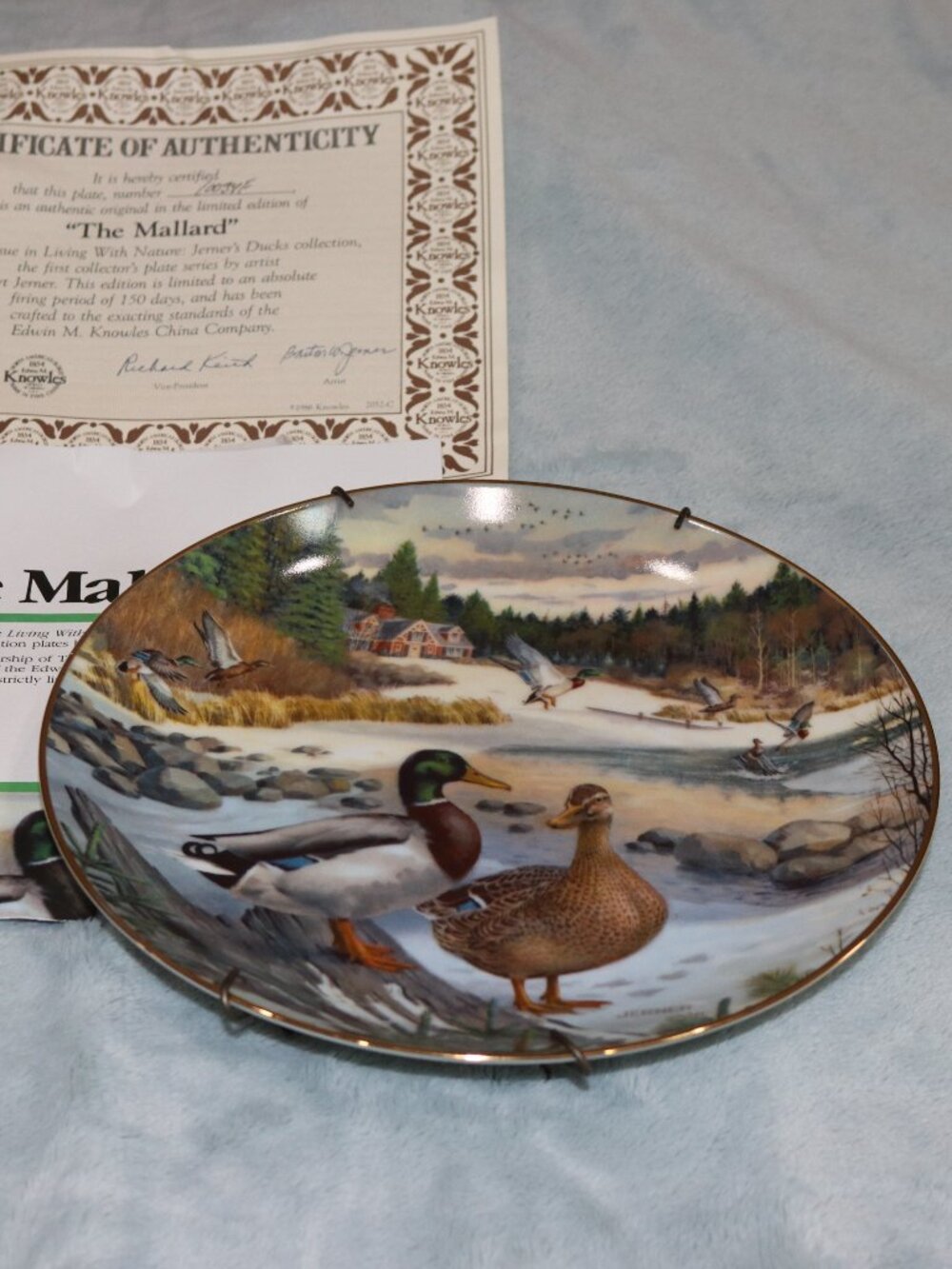 The Bradford Exchange vintage 1986 "The Mallard" collector's plate.